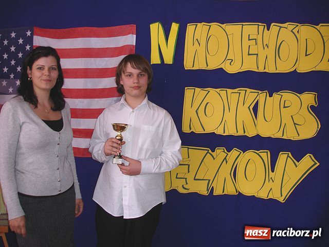 Zdjęcie w galerii na portalu naszraciborz.pl: The Globe w SP nr 18 wiadomości z regionu