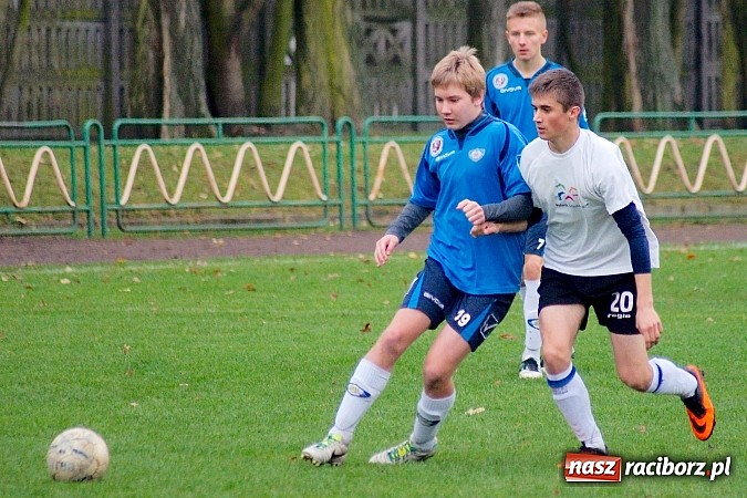 Zdjęcie w galerii na portalu naszraciborz.pl: RLJ: Gra lepsza od wyniku. Energetyk górą nad Ikarem wiadomości z regionu