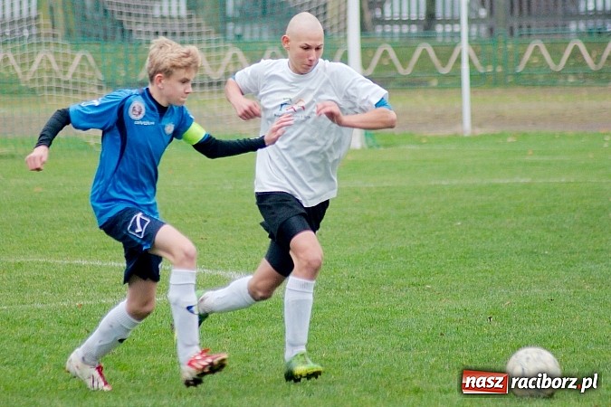 Zdjęcie w galerii na portalu naszraciborz.pl: RLJ: Gra lepsza od wyniku. Energetyk górą nad Ikarem wiadomości z regionu