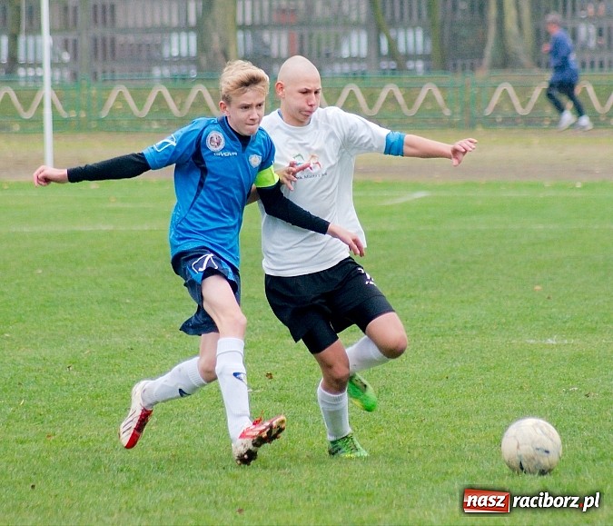 Zdjęcie w galerii na portalu naszraciborz.pl: RLJ: Gra lepsza od wyniku. Energetyk górą nad Ikarem wiadomości z regionu