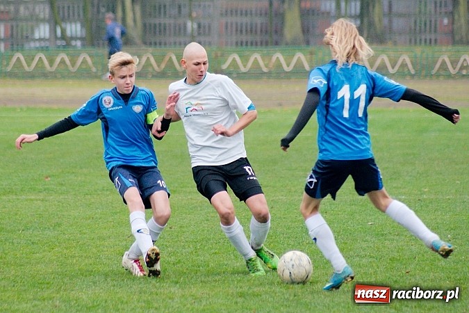 Zdjęcie w galerii na portalu naszraciborz.pl: RLJ: Gra lepsza od wyniku. Energetyk górą nad Ikarem wiadomości z regionu