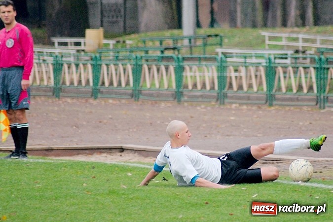 Zdjęcie w galerii na portalu naszraciborz.pl: RLJ: Gra lepsza od wyniku. Energetyk górą nad Ikarem wiadomości z regionu