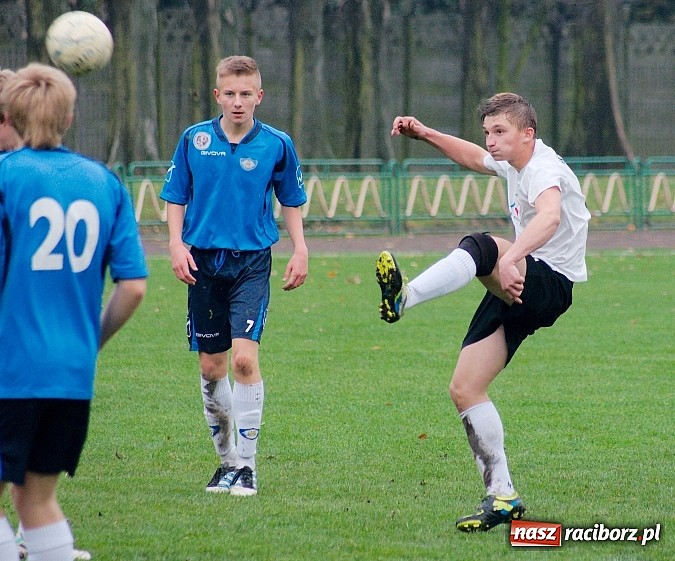 Zdjęcie w galerii na portalu naszraciborz.pl: RLJ: Gra lepsza od wyniku. Energetyk górą nad Ikarem wiadomości z regionu