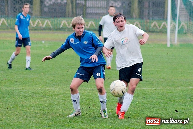 Zdjęcie w galerii na portalu naszraciborz.pl: RLJ: Gra lepsza od wyniku. Energetyk górą nad Ikarem wiadomości z regionu