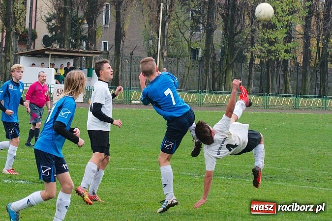 Zdjęcie w galerii na portalu naszraciborz.pl: RLJ: Gra lepsza od wyniku. Energetyk górą nad Ikarem wiadomości z regionu