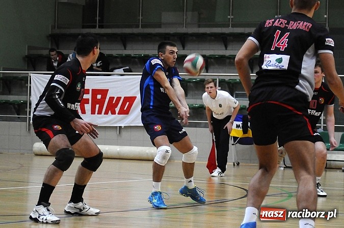 Zdjęcie w galerii na portalu naszraciborz.pl: Siatkarski AZS w końcu zwycięski wiadomości z regionu