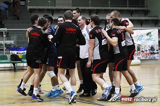 Zdjęcie w galerii na portalu naszraciborz.pl: Siatkarski AZS w końcu zwycięski wiadomości z regionu