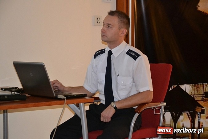 Zdjęcie w galerii na portalu naszraciborz.pl: Akcja Bezpieczniej na motorowerze zakończona wiadomości z regionu