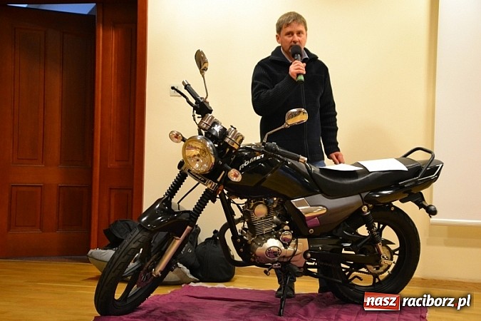 Zdjęcie w galerii na portalu naszraciborz.pl: Akcja Bezpieczniej na motorowerze zakończona wiadomości z regionu