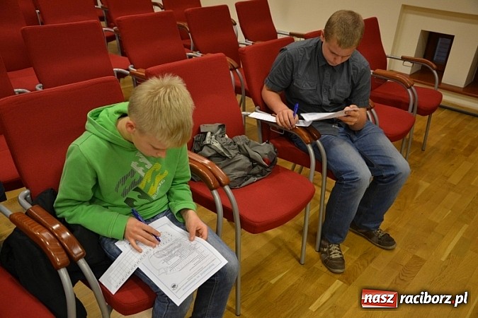 Zdjęcie w galerii na portalu naszraciborz.pl: Akcja Bezpieczniej na motorowerze zakończona wiadomości z regionu