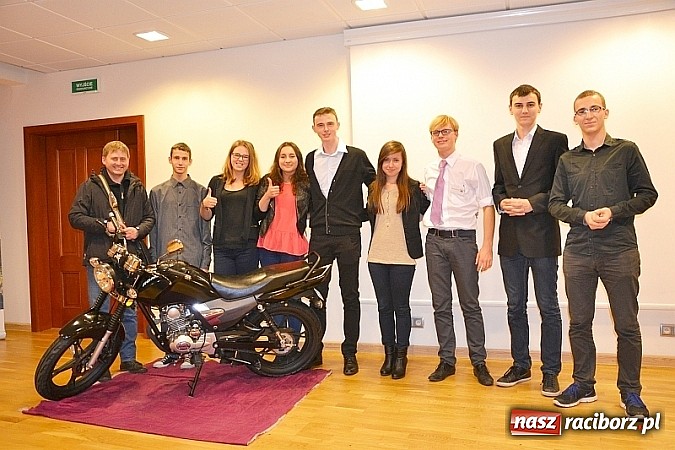 Zdjęcie w galerii na portalu naszraciborz.pl: Akcja Bezpieczniej na motorowerze zakończona wiadomości z regionu