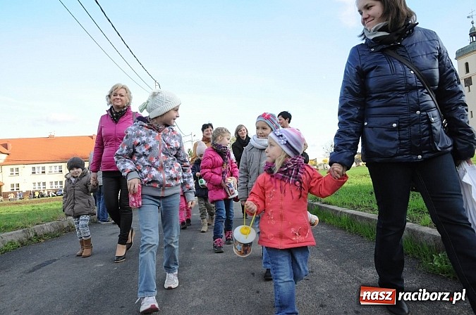 Zdjęcie w galerii na portalu naszraciborz.pl: Już po raz dwunasty św. Marcin zawitał do Samborowic wiadomości z regionu
