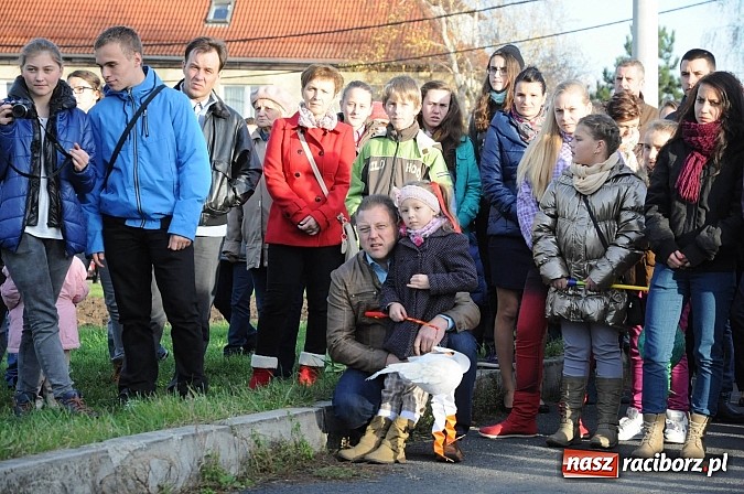 Zdjęcie w galerii na portalu naszraciborz.pl: Już po raz dwunasty św. Marcin zawitał do Samborowic wiadomości z regionu