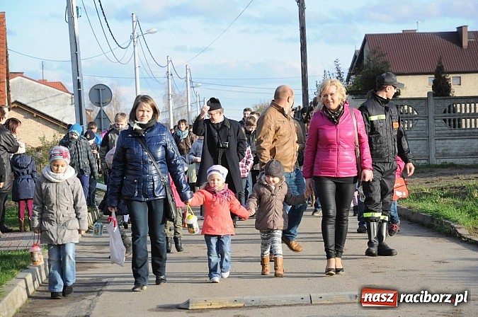 Zdjęcie w galerii na portalu naszraciborz.pl: Już po raz dwunasty św. Marcin zawitał do Samborowic wiadomości z regionu