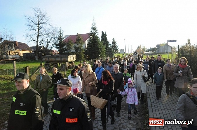 Zdjęcie w galerii na portalu naszraciborz.pl: Już po raz dwunasty św. Marcin zawitał do Samborowic wiadomości z regionu