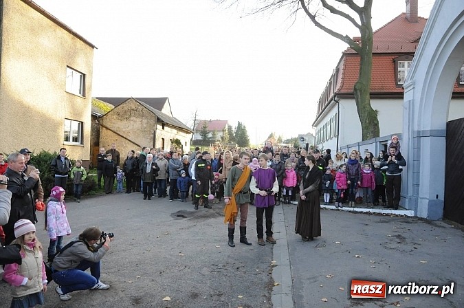 Zdjęcie w galerii na portalu naszraciborz.pl: Już po raz dwunasty św. Marcin zawitał do Samborowic wiadomości z regionu