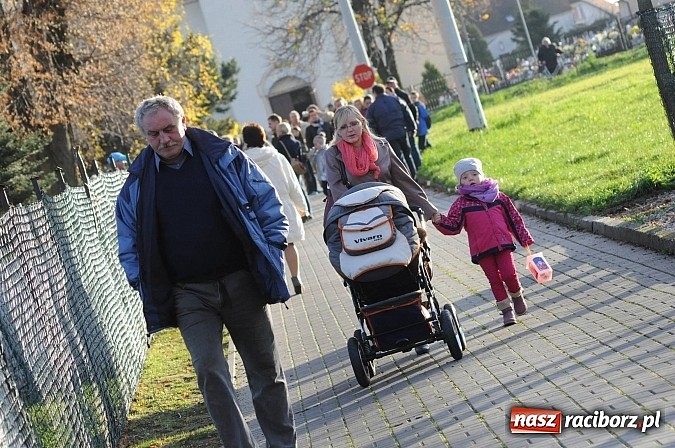 Zdjęcie w galerii na portalu naszraciborz.pl: Już po raz dwunasty św. Marcin zawitał do Samborowic wiadomości z regionu
