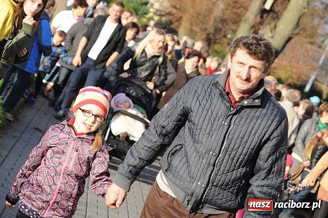 Zdjęcie w galerii na portalu naszraciborz.pl: Już po raz dwunasty św. Marcin zawitał do Samborowic wiadomości z regionu