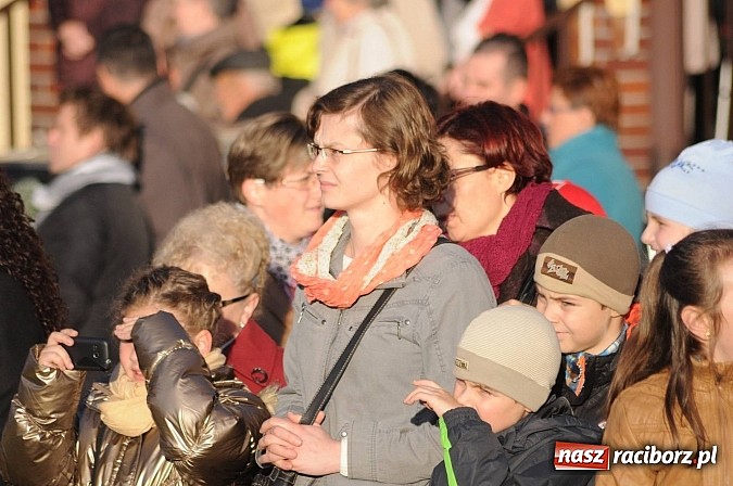 Zdjęcie w galerii na portalu naszraciborz.pl: Już po raz dwunasty św. Marcin zawitał do Samborowic wiadomości z regionu