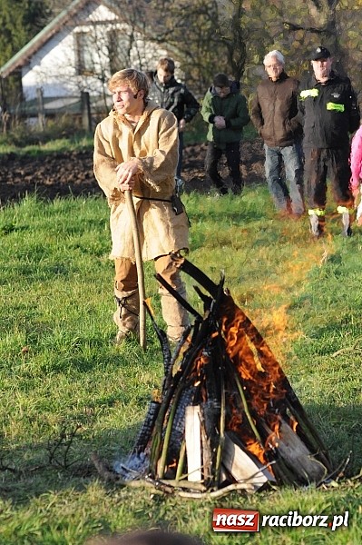 Zdjęcie w galerii na portalu naszraciborz.pl: Już po raz dwunasty św. Marcin zawitał do Samborowic wiadomości z regionu