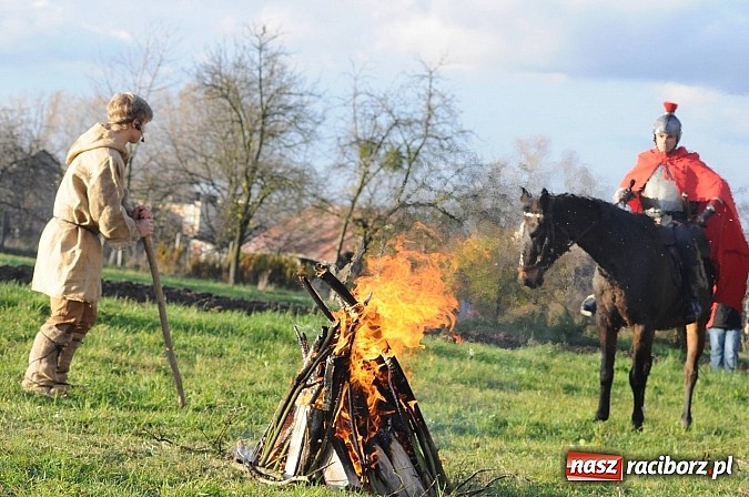 Zdjęcie w galerii na portalu naszraciborz.pl: Już po raz dwunasty św. Marcin zawitał do Samborowic wiadomości z regionu