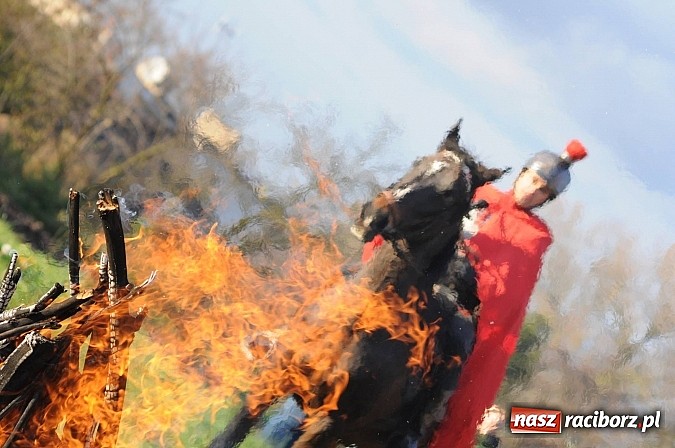 Zdjęcie w galerii na portalu naszraciborz.pl: Już po raz dwunasty św. Marcin zawitał do Samborowic wiadomości z regionu