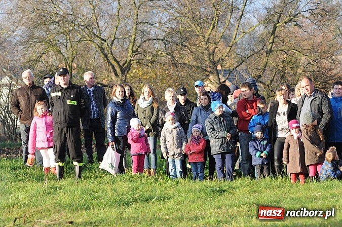 Zdjęcie w galerii na portalu naszraciborz.pl: Już po raz dwunasty św. Marcin zawitał do Samborowic wiadomości z regionu