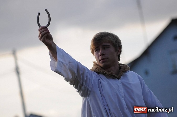 Zdjęcie w galerii na portalu naszraciborz.pl: Już po raz dwunasty św. Marcin zawitał do Samborowic wiadomości z regionu