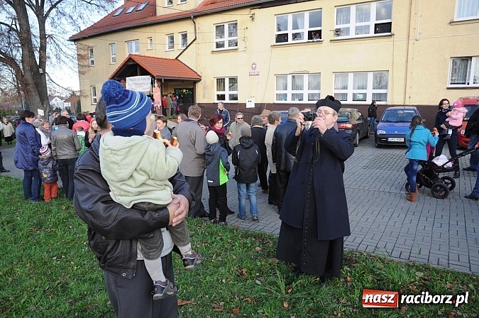 Zdjęcie w galerii na portalu naszraciborz.pl: Już po raz dwunasty św. Marcin zawitał do Samborowic wiadomości z regionu