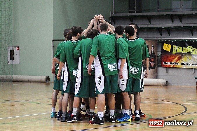 Zdjęcie w galerii na portalu naszraciborz.pl: Derby Raciborza dla Ofensywy wiadomości z regionu