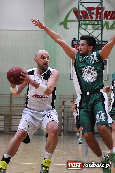 Zdjęcie w galerii na portalu naszraciborz.pl: Derby Raciborza dla Ofensywy wiadomości z regionu