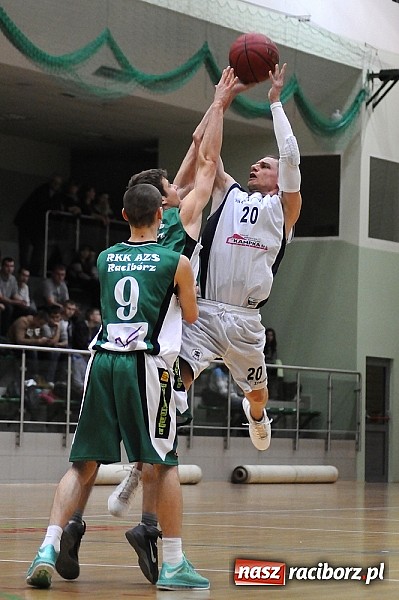 Zdjęcie w galerii na portalu naszraciborz.pl: Derby Raciborza dla Ofensywy wiadomości z regionu
