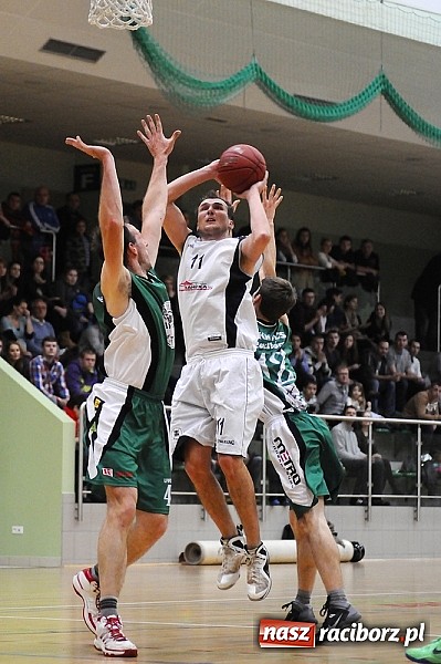 Zdjęcie w galerii na portalu naszraciborz.pl: Derby Raciborza dla Ofensywy wiadomości z regionu