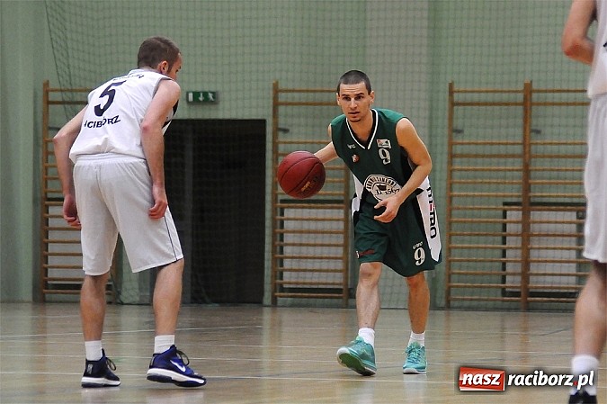 Zdjęcie w galerii na portalu naszraciborz.pl: Derby Raciborza dla Ofensywy wiadomości z regionu