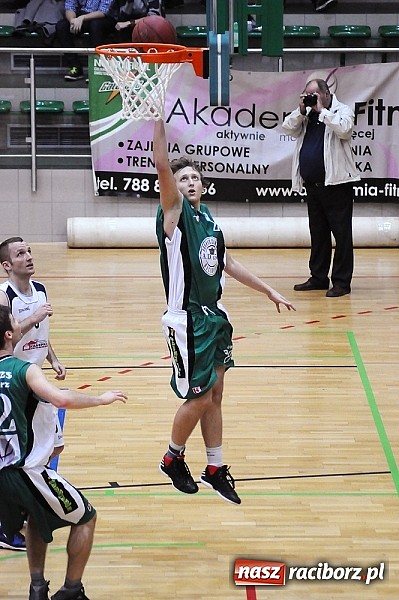 Zdjęcie w galerii na portalu naszraciborz.pl: Derby Raciborza dla Ofensywy wiadomości z regionu