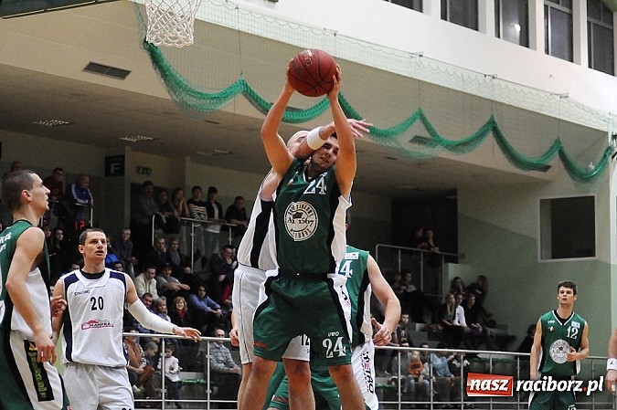 Zdjęcie w galerii na portalu naszraciborz.pl: Derby Raciborza dla Ofensywy wiadomości z regionu