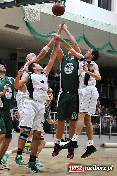Zdjęcie w galerii na portalu naszraciborz.pl: Derby Raciborza dla Ofensywy wiadomości z regionu