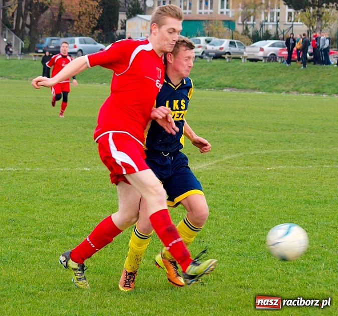 Zdjęcie w galerii na portalu naszraciborz.pl: Bezproblemowa wygrana juniorów Krzanowic wiadomości z regionu
