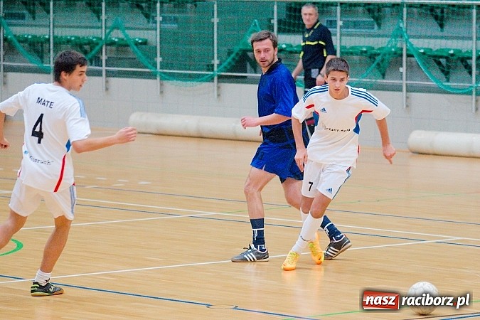 Zdjęcie w galerii na portalu naszraciborz.pl: Grad goli w inauguracji II ligi Eco-Bud HLPN wiadomości z regionu