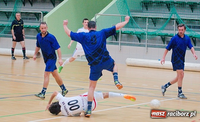 Zdjęcie w galerii na portalu naszraciborz.pl: Grad goli w inauguracji II ligi Eco-Bud HLPN wiadomości z regionu