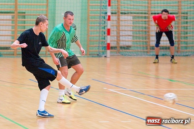 Zdjęcie w galerii na portalu naszraciborz.pl: Grad goli w inauguracji II ligi Eco-Bud HLPN wiadomości z regionu