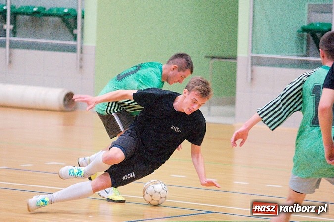 Zdjęcie w galerii na portalu naszraciborz.pl: Grad goli w inauguracji II ligi Eco-Bud HLPN wiadomości z regionu