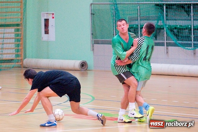 Zdjęcie w galerii na portalu naszraciborz.pl: Grad goli w inauguracji II ligi Eco-Bud HLPN wiadomości z regionu