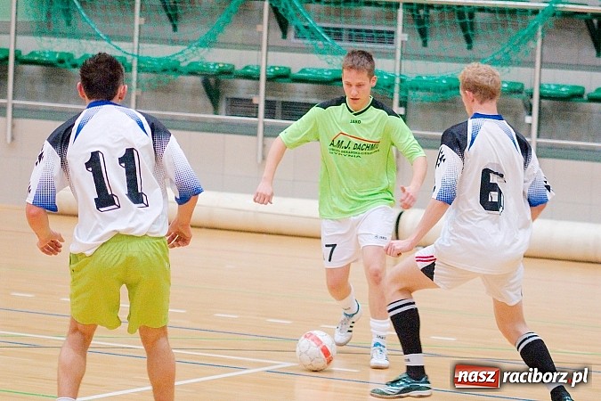 Zdjęcie w galerii na portalu naszraciborz.pl: Grad goli w inauguracji II ligi Eco-Bud HLPN wiadomości z regionu