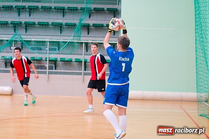 Zdjęcie w galerii na portalu naszraciborz.pl: Grad goli w inauguracji II ligi Eco-Bud HLPN wiadomości z regionu