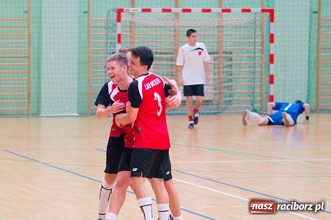 Zdjęcie w galerii na portalu naszraciborz.pl: Grad goli w inauguracji II ligi Eco-Bud HLPN wiadomości z regionu