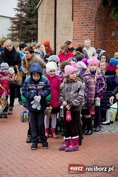 Zdjęcie w galerii na portalu naszraciborz.pl: Przemarsz na św. Marcina w Studziennej wiadomości z regionu