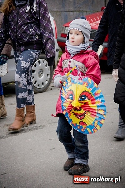 Zdjęcie w galerii na portalu naszraciborz.pl: Przemarsz na św. Marcina w Studziennej wiadomości z regionu