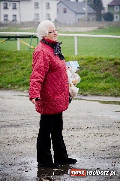 Zdjęcie w galerii na portalu naszraciborz.pl: Przemarsz na św. Marcina w Studziennej wiadomości z regionu