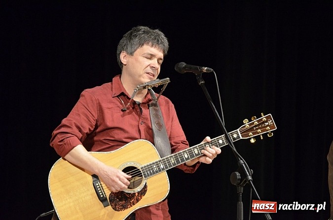 Zdjęcie w galerii na portalu naszraciborz.pl: Stare Dobre Małżeństwo przy pełnej sali RCK wiadomości z regionu